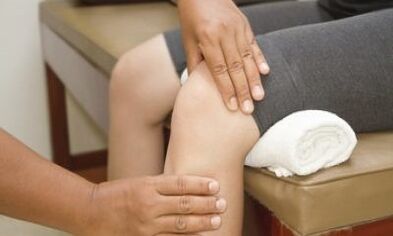 Knee arthrosis development degrees and stages