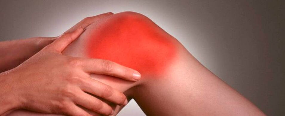 Pain in the knee joint Photo 3